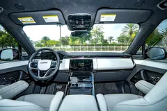 2025 Land Rover Range Rover Sport for Rent in Al Barsha 1 (Black) photo 5