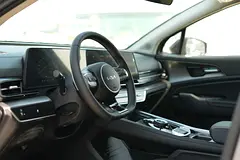 Rent 2026 Kia Sportage in Business Bay — No-Deposit Options Available photo 6