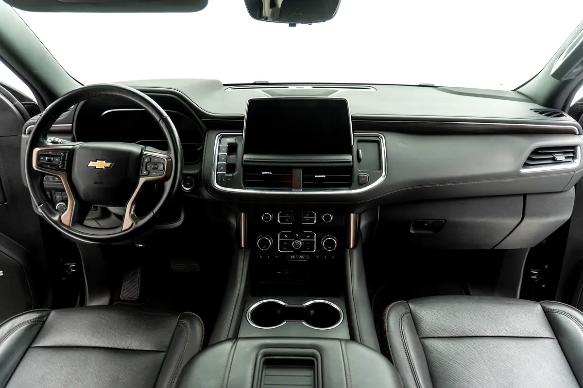 2023 Chevrolet Tahoe for Rent in District One photo 3