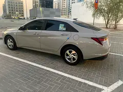 2023 Hyundai Elantra for Rent in Sheikh Zayed Road photo 5