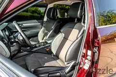 2023 Renault Koleos for Rent in Business Bay photo 7