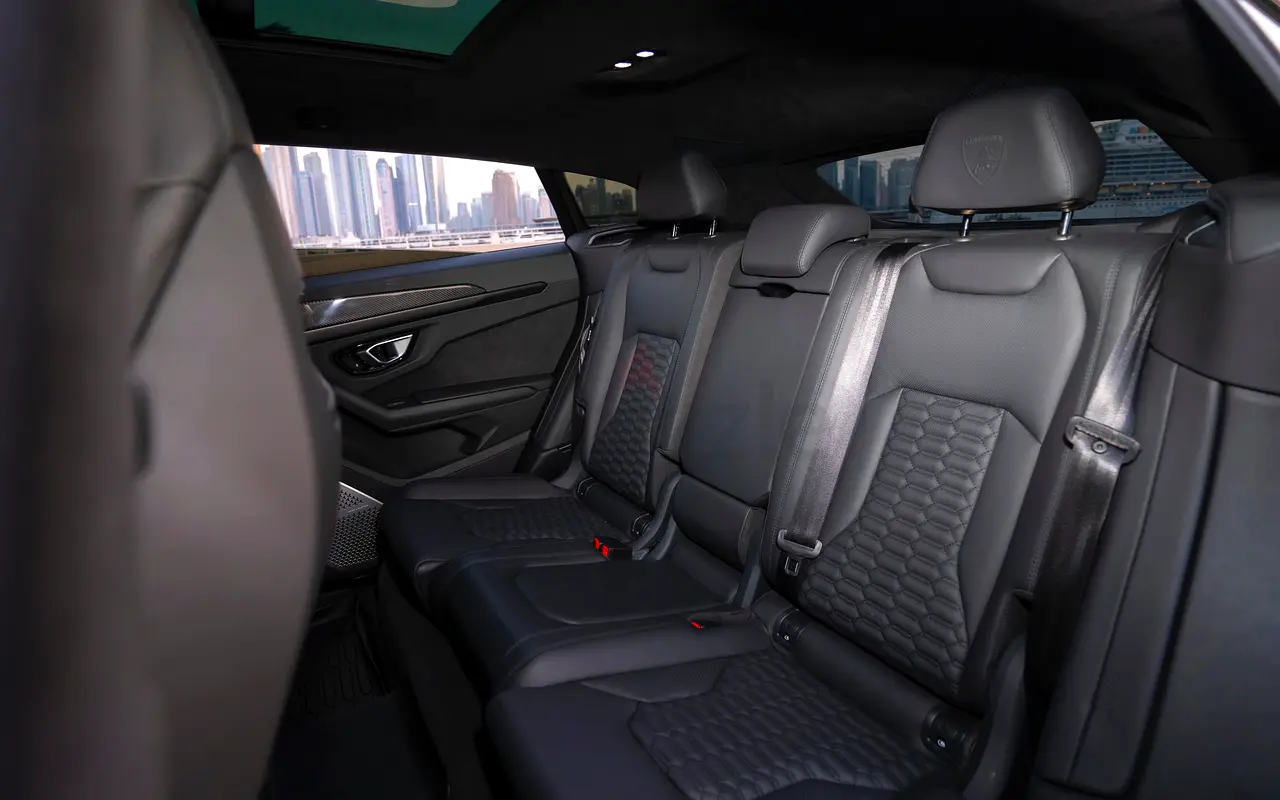 2023 Lamborghini Urus for Rent in Arjan — Book by WhatsApp Today photo 4