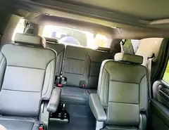 Rent a 2024 GMC Yukon in Al Karama — Rent Online with Drivaza photo 4