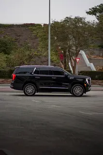 2025 GMC Yukon for Rent in Business Bay photo 6