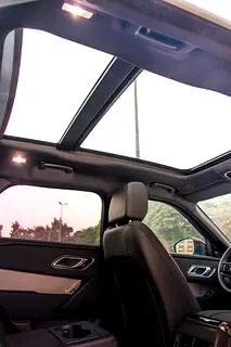 Hire 2025 Land Rover Range Rover Velar in Al Garhoud photo 7