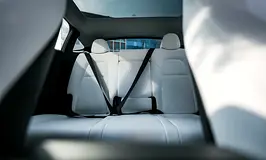 2023 Tesla Model Y for Rent in Dubai International Airport — Rent Online with Drivaza photo 5