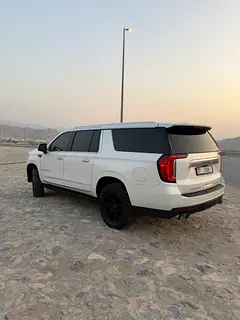 2022 GMC Yukon for Rent in Mirdif photo 2