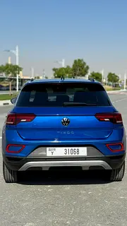 2023 Volkswagen T-Roc for Rent in Nad Al Sheba 3 photo 5