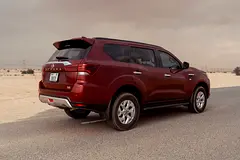 2023 Nissan Xterra for Rent in Nad Al Sheba 3 photo 2