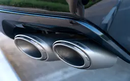 2023 Lamborghini Urus for Rent in Arjan photo 8