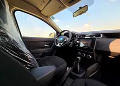 2025 Renault Duster for Rent in Al Barsha 1 (White, Automatic, 5 Seater, HIGH WAY) photo 5