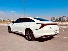 Hire 2023 Kia K8 in Nad Al Sheba 3 — Rent Online with Drivaza photo 4