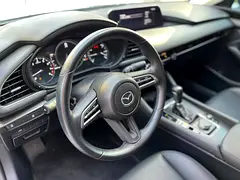 2021 Mazda 3 for Rent in Nad Al Sheba 3 photo 7