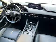 2021 Mazda 3 for Rent in Nad Al Sheba 3 photo 8