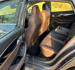 Hire 2024 JAC J7 in Dubai Sports City | Insured Self-Drive Rental photo 5