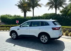 Rent 2023 Renault Koleos in Dubai Sports City — Rent Online with Drivaza photo 4