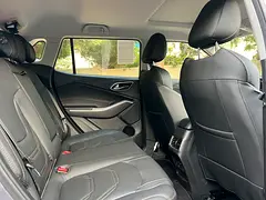 Rent 2026 JAC JS4 in Dubai Sports City | Verified Drivaza Partner photo 9