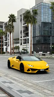 2024 Lamborghini Huracan for Rent in Downtown Dubai photo 6