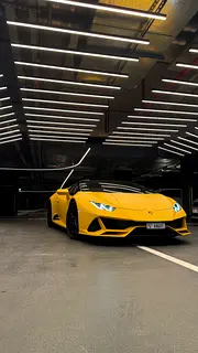 2024 Lamborghini Huracan for Rent in Downtown Dubai photo 7