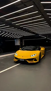 2024 Lamborghini Huracan for Rent in Downtown Dubai photo 9