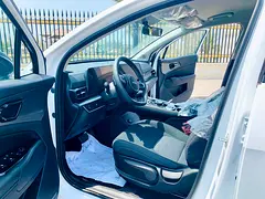 2026 Kia Sportage for Rent in Business Bay (White) photo 4