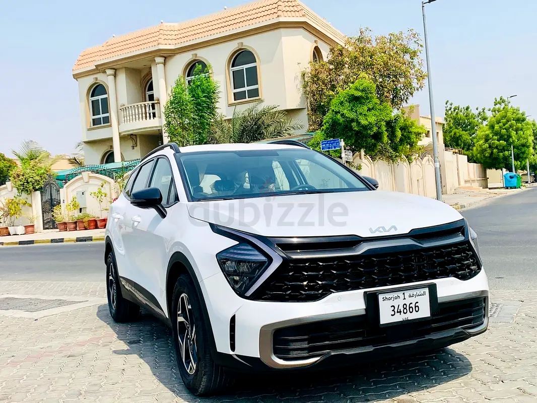 2026 Kia Sportage for Rent in Business Bay (White) photo 6
