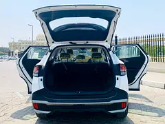2026 Kia Sportage for Rent in Business Bay (White) photo 9