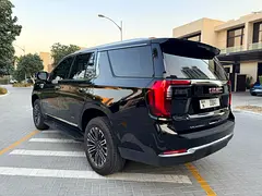 Hire 2025 GMC Yukon in Al Quoz 4 — Book by WhatsApp Today photo 4