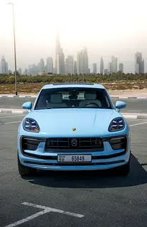 2023 Porsche Macan for Rent in Palm Jumeirah photo 3