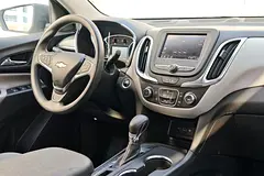 Hire 2024 Chevrolet Equinox in Al Jaddaf | Insured Self-Drive Rental photo 7
