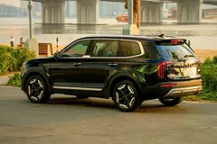 2025 Kia Telluride for Rent in Al Jaddaf photo 5