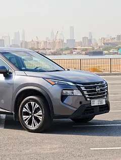 2023 Nissan Rogue for Rent in Al Jaddaf photo 7