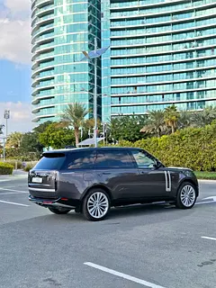 2025 Land Rover Range Rover for Rent in Al Jaddaf photo 8