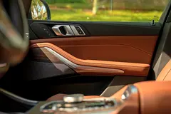 Hire 2024 BMW X7 in Al Jaddaf — Book by WhatsApp Today photo 9