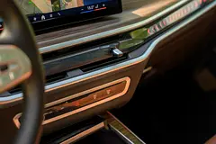 Hire 2024 BMW X7 in Al Jaddaf — Book by WhatsApp Today photo 10