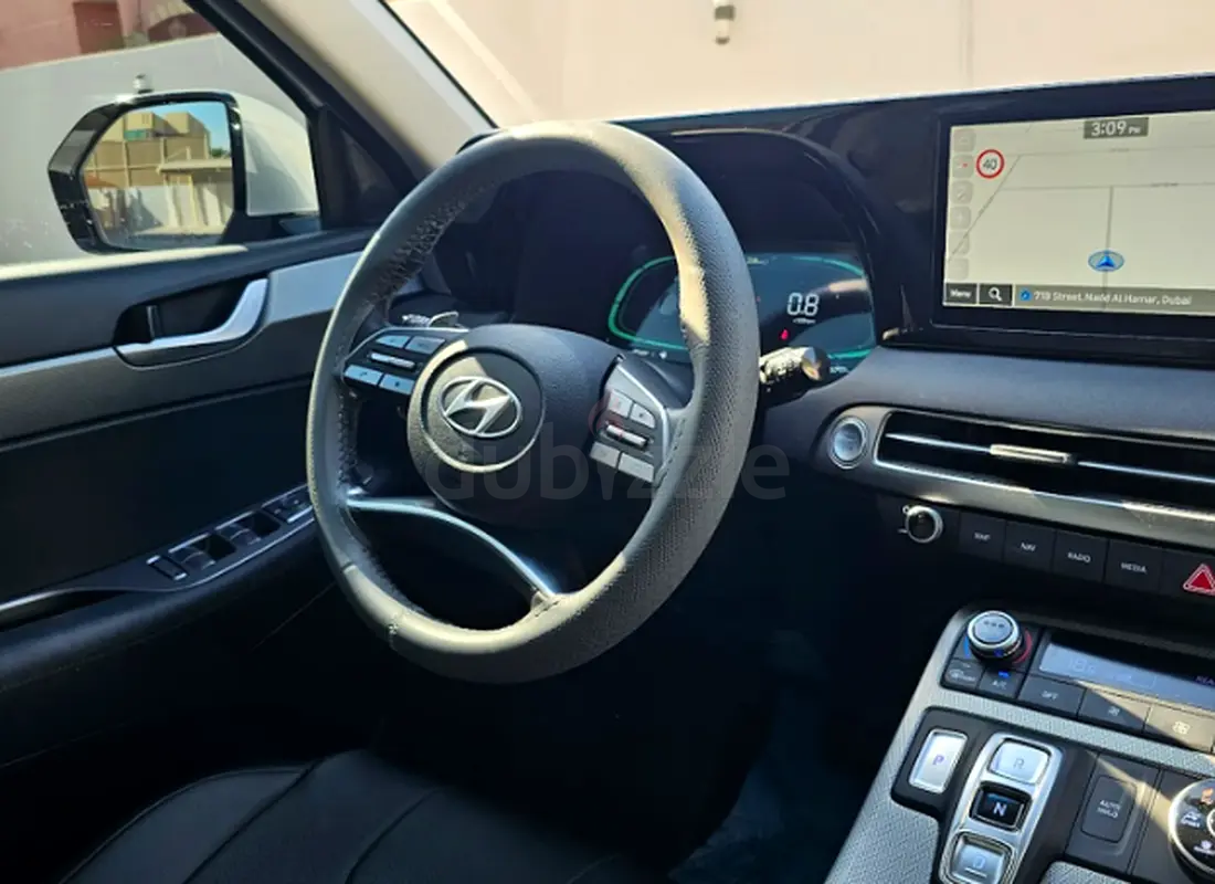 2025 Hyundai Palisade for Rent in Al Rashidiya photo 5