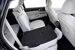 Rent 2023 Kia Sorento in Al Barsha — Daily, Weekly & Monthly Hire photo 6