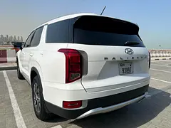 2022 Hyundai Palisade for Rent in Palm Jumeirah photo 3
