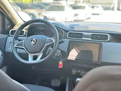 2025 Renault Duster for Rent in Al Quoz Industrial Area 3 photo 5
