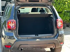 2025 Renault Duster for Rent in Al Quoz Industrial Area 3 photo 7