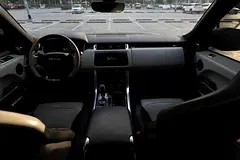 2021 Land Rover Range Rover Sport for Rent in Business Bay (Grey) photo 5