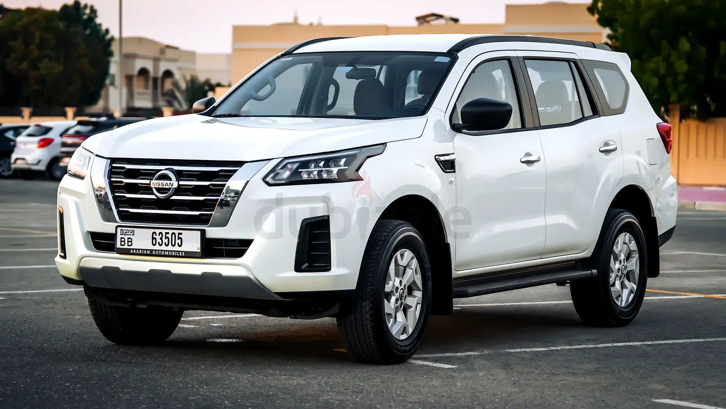 2024 Nissan Xterra for Rent in Sheikh Zayed Road photo 5