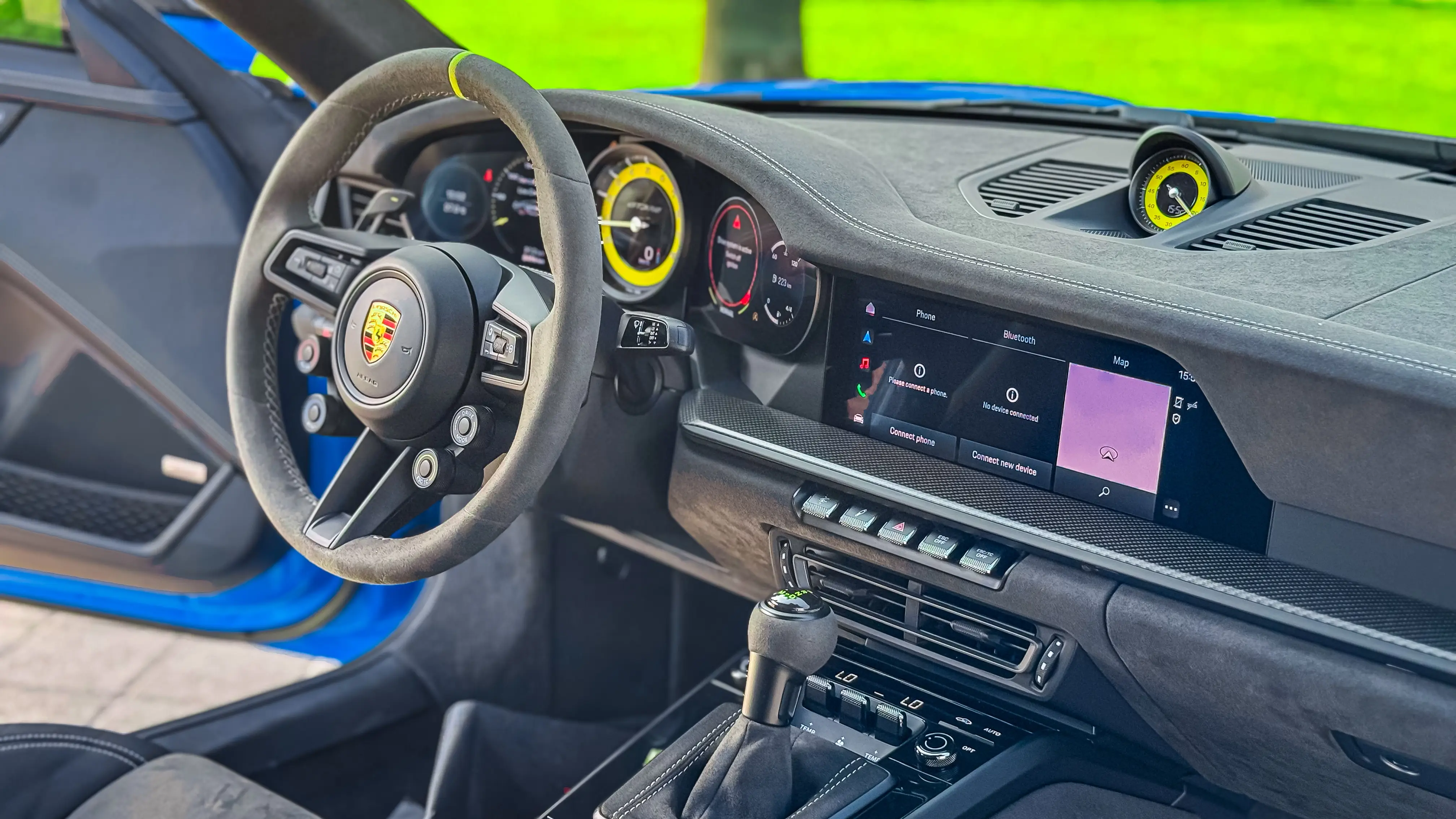 2024 Porsche 911 GT3 RS Blue for Rent in Dubai photo 7