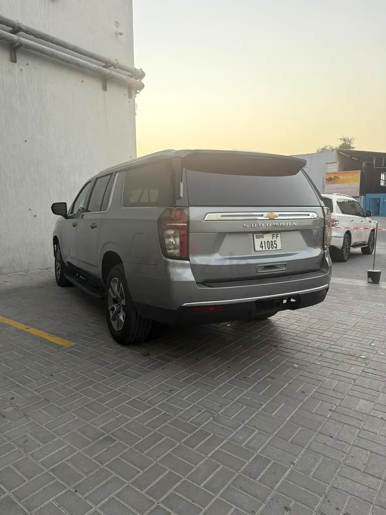 2023 Chevrolet Suburban for Rent in Al Quoz 4 photo 7
