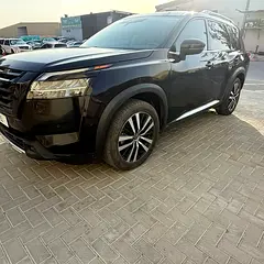 Nissan pathfinder Gcc Full Option 7set -No deposit photo 3