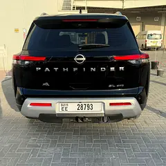 Nissan pathfinder Gcc Full Option 7set -No deposit photo 5