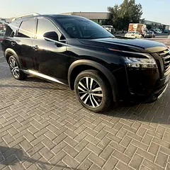 Nissan pathfinder Gcc Full Option 7set -No deposit photo 6