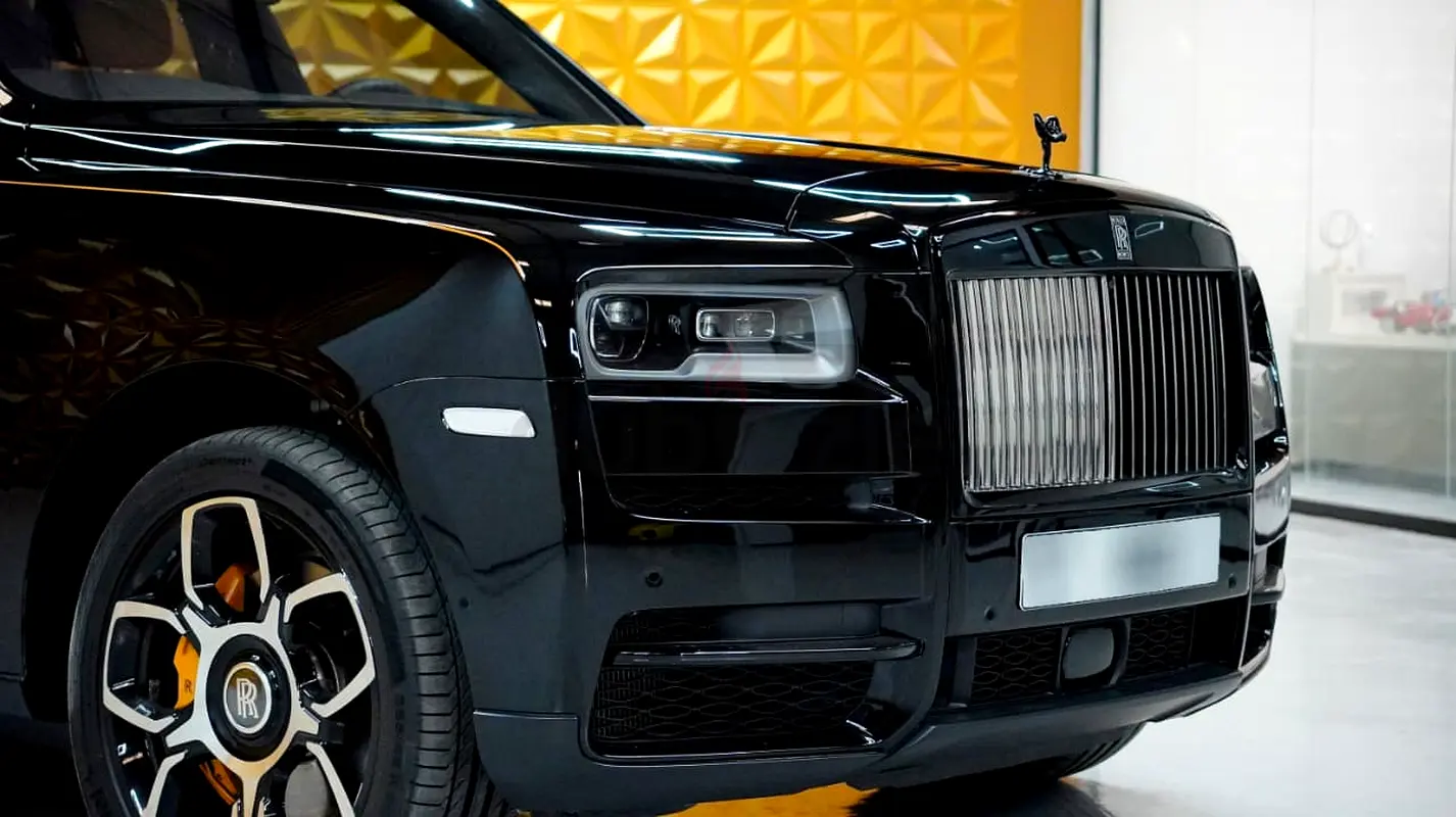 2024 Rolls-Royce Cullinan for Rent in Business Bay photo 2