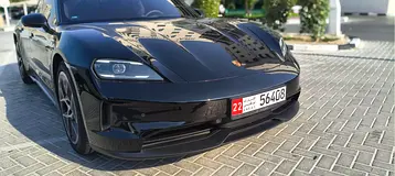 PORSCHE TAYCAN ELECTRIC / LIMITED TIME OFFER / GRAB IT NOW photo 2