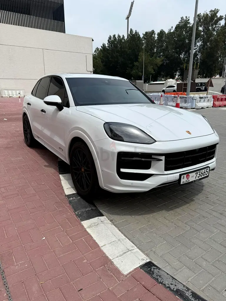 2025 Porsche Cayenne for Rent in Al Jaddaf photo 3